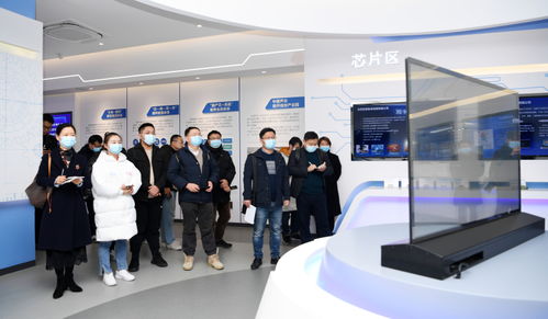 智造工廠24小時(shí)敞開 線上線下賣場永不落幕 中國聲谷全鏈條式服務(wù)賦能中小企業(yè)成長